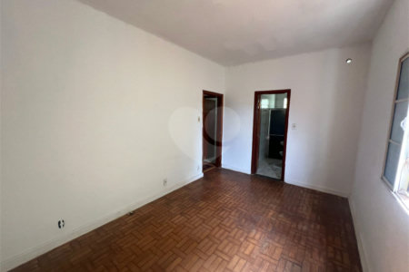 Casa à venda com 3 quartos, sendo 1 suíte,  em Jardim Itália, Itapetininga, SP