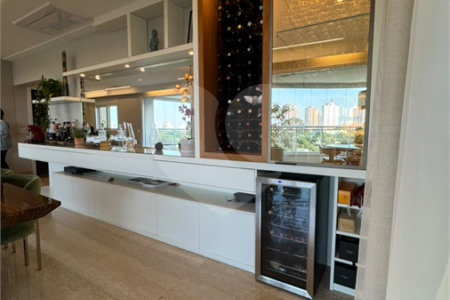 Apartamento à venda com 3 suítes em Jardim Anália Franco, São Paulo, SP