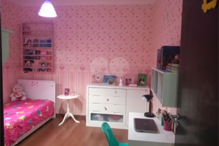 Casa à venda com 3 quartos, sendo 1 suíte,  em Parque Renato Maia, Guarulhos, SP