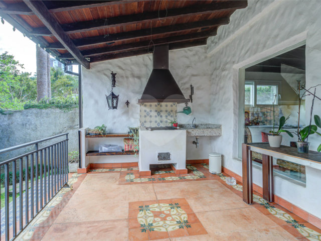 Casa de Vila à venda com 3 quartos, sendo 2 suítes,  em Alto da Boa Vista, São Paulo, SP