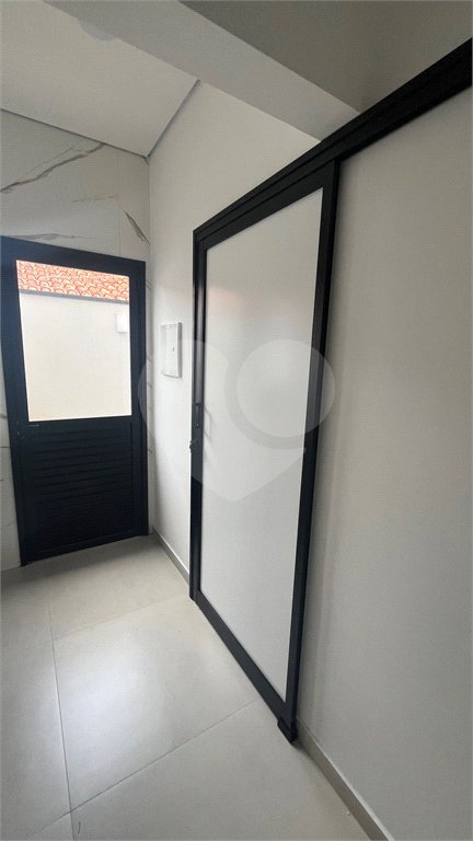 Casa à venda com 3 suítes no condomínio Village Itaguaçu, Atibaia - SP
