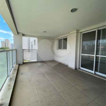 Apartamento à venda com 3 quartos, sendo 1 suíte, em Aclimação, São Paulo, SP