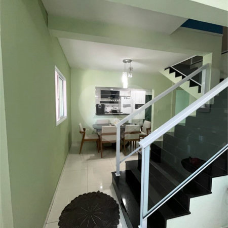 Sobrado à venda com 3 quartos, sendo 1 suíte, em Vila Piauí, São Paulo, SP