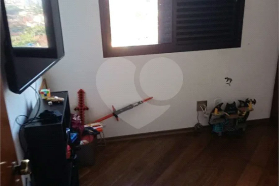 Apartamento à venda com 3 quartos, sendo 1 suíte,  em Tucuruvi, São Paulo, SP