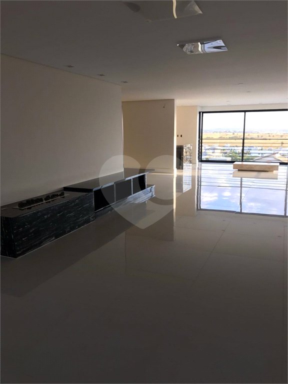 Casa à venda com 6 quartos, sendo 3 suítes, no condomínio Jardim Vila Paradiso, Indaiatuba - SP