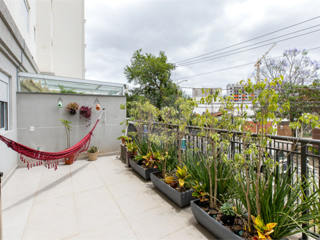 Apartamento à venda com 3 quartos, sendo 1 suíte,  em Alto da Boa Vista, São Paulo, SP