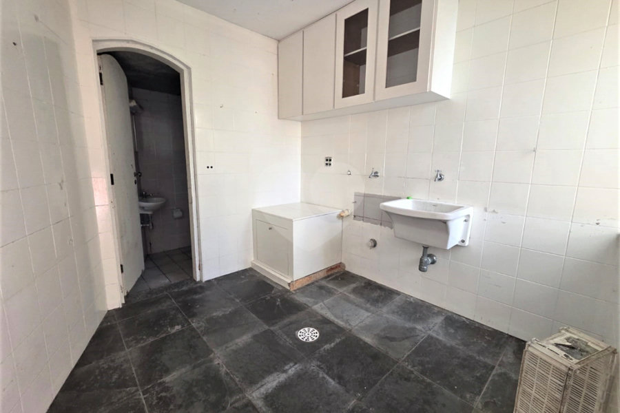 Sobrado à venda ou para alugar com 3 quartos, sendo 2 suítes,  em Vila Lucia, São Paulo, SP