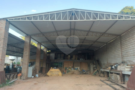 Barracão para alugar em Abadia, Louveira, SP