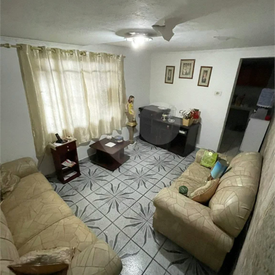 Casa Térrea à venda com 5 quartos em Vila Medeiros, São Paulo, SP