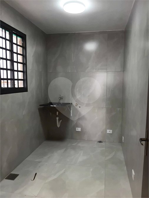 Sobrado para alugar com 2 quartos, sendo 1 suíte, no Centro, São Roque, SP