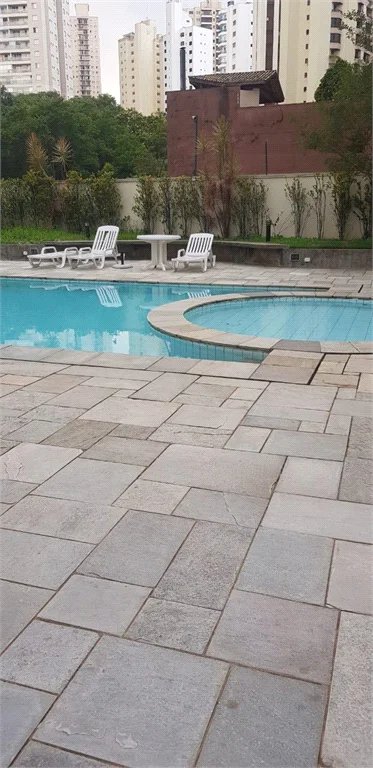 Apartamento à venda com 3 quartos, sendo 2 suítes, em Vila Suzana, São Paulo, SP