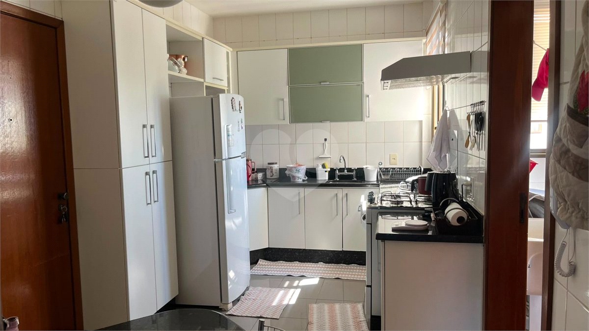 Apartamento à venda com 2 suítes em Quilombo, Cuiabá, MT