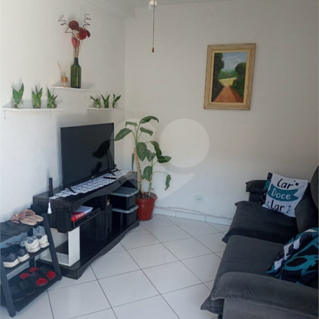 Casa à venda com 3 quartos em Vila Nivi, São Paulo, SP