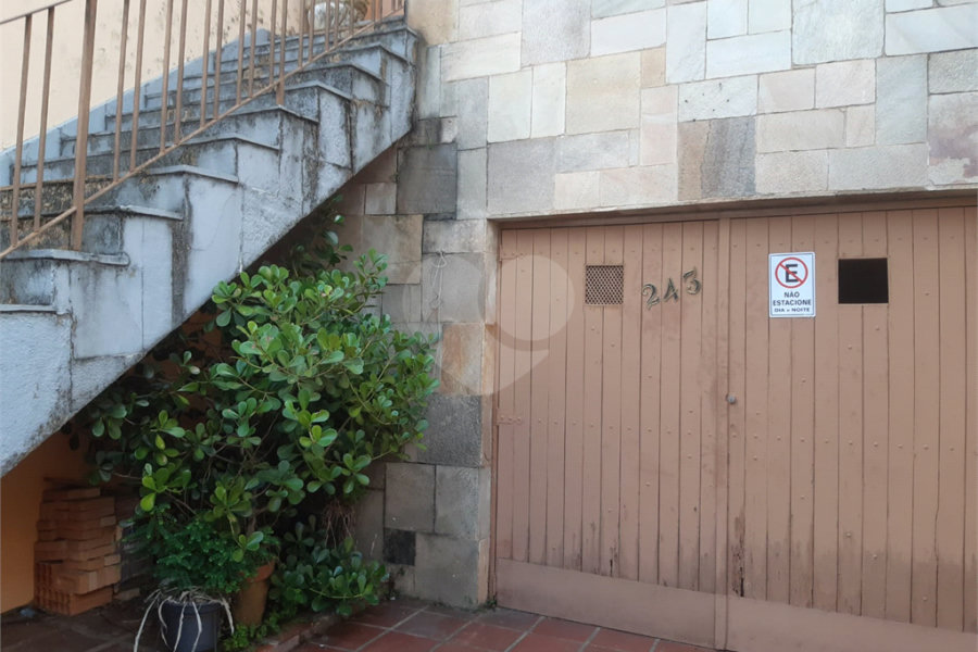Casa à venda com 3 quartos, sendo 1 suíte, em Horto Florestal, São Paulo, SP