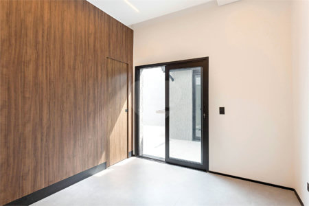 Casa Térrea à venda com 3 quartos, sendo 2 suítes, em Alto da Boa Vista, São Paulo, SP