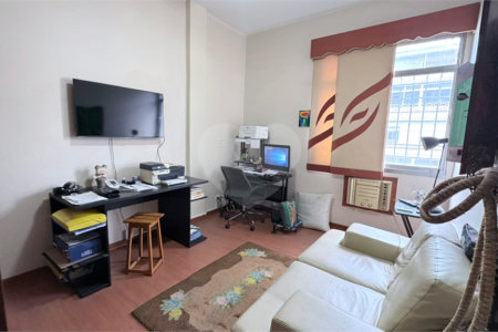 Apartamento à venda com 4 quartos, sendo 1 suíte,  em Tijuca, Rio de Janeiro, RJ