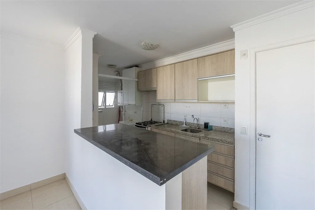 Apartamento à venda com 3 quartos, sendo 1 suíte,  em Jardim Parque Morumbi, São Paulo, SP