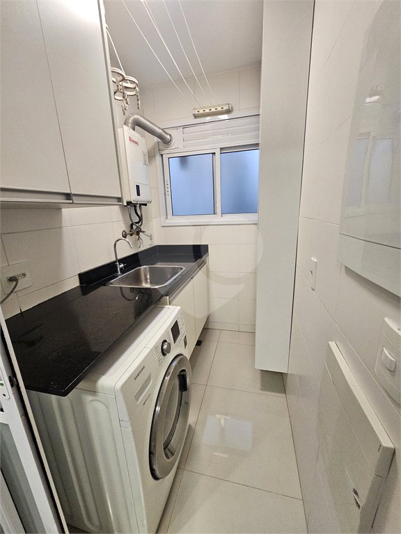 Apartamento para alugar com 2 quartos, sendo 1 suíte,  em Jardim das Acácias, São Paulo, SP