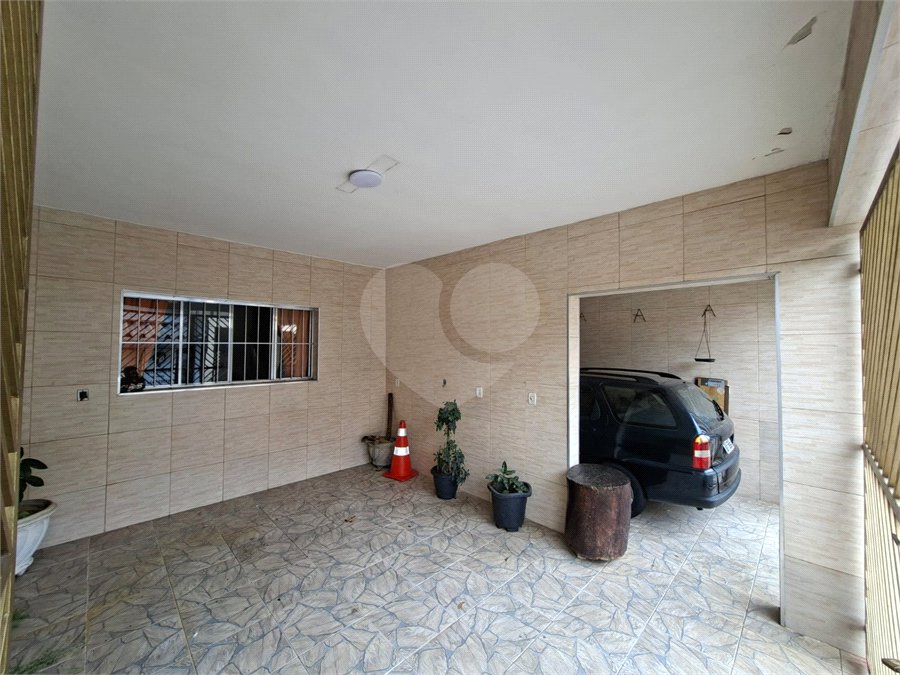 Casa à venda com 4 quartos, sendo 1 suíte,  em Vila Santa Maria, Guarulhos, SP