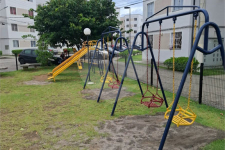 Apartamento à venda com 2 quartos em Santa Cruz, Rio de Janeiro, RJ