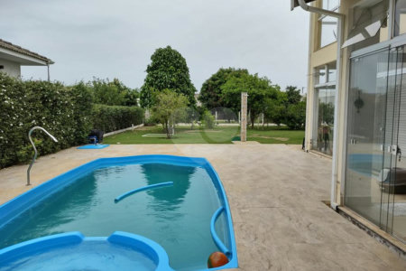 Casa à venda com 4 quartos, sendo 2 suítes, no condomínio Primavera, Salto - SP