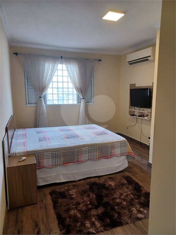 Sobrado à venda com 3 quartos, sendo 1 suíte,  em Ermelino Matarazzo, São Paulo, SP