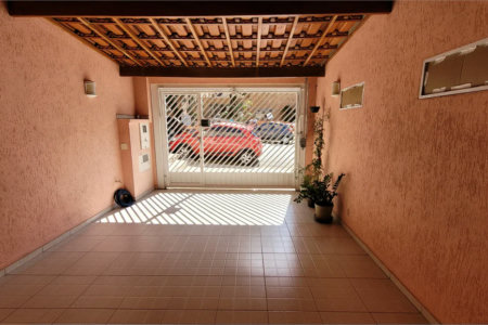 Sobrado à venda com 3 quartos, sendo 1 suíte, em Vila Romana, São Paulo, SP