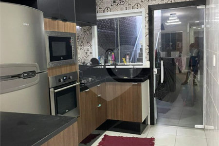 Sobrado à venda com 3 quartos, sendo 1 suíte, em Vila Maria Alta, São Paulo, SP