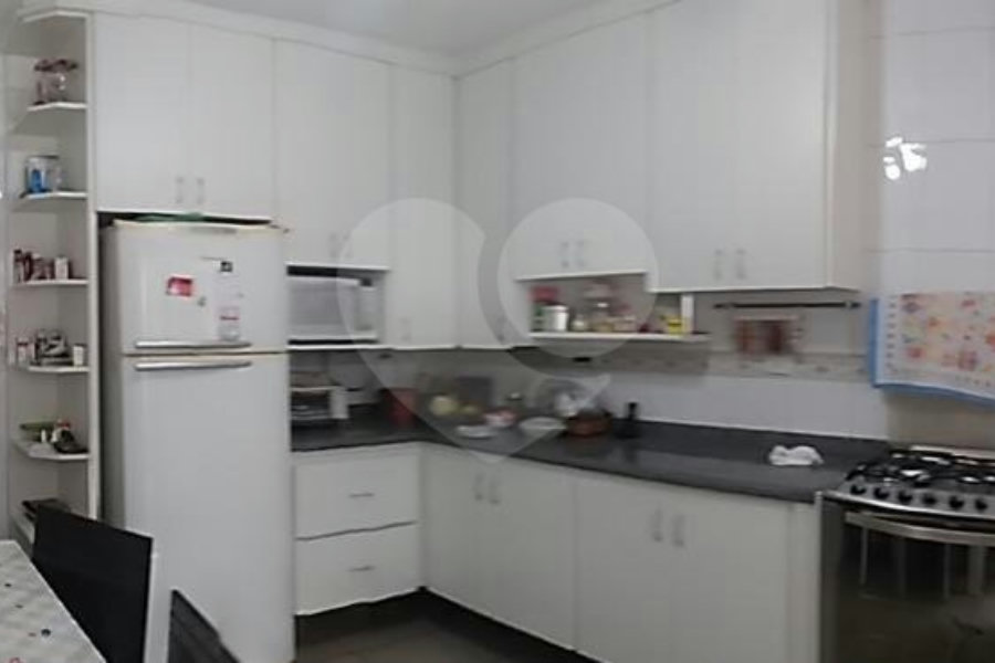 Sobrado à venda com 3 quartos, sendo 1 suíte,  em Vila Guilherme, São Paulo, SP