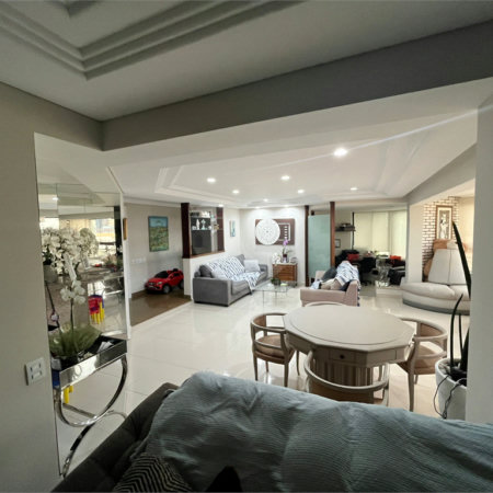 Apartamento para alugar com 4 suítes em Santana, São Paulo, SP