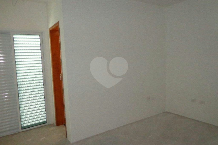 Casa à venda com 2 suítes no condomínio Palmas, São Paulo - SP