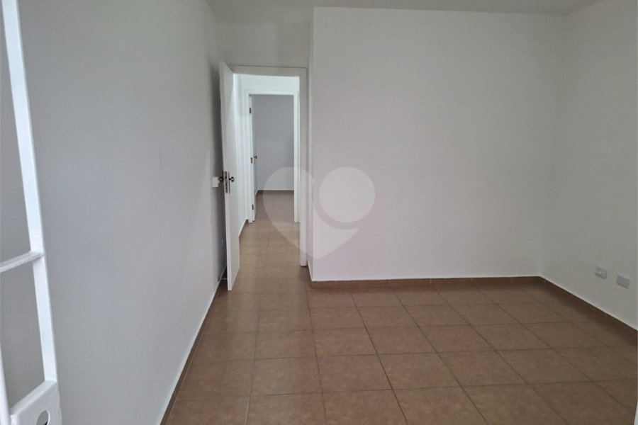Sobrado à venda com 2 quartos em Vila Nova Cachoeirinha, São Paulo, SP