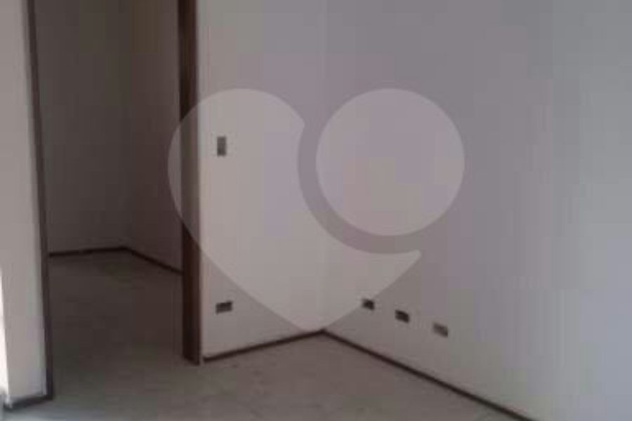 Sobrado à venda com 3 quartos, sendo 2 suítes, em Vila Sônia, São Paulo, SP