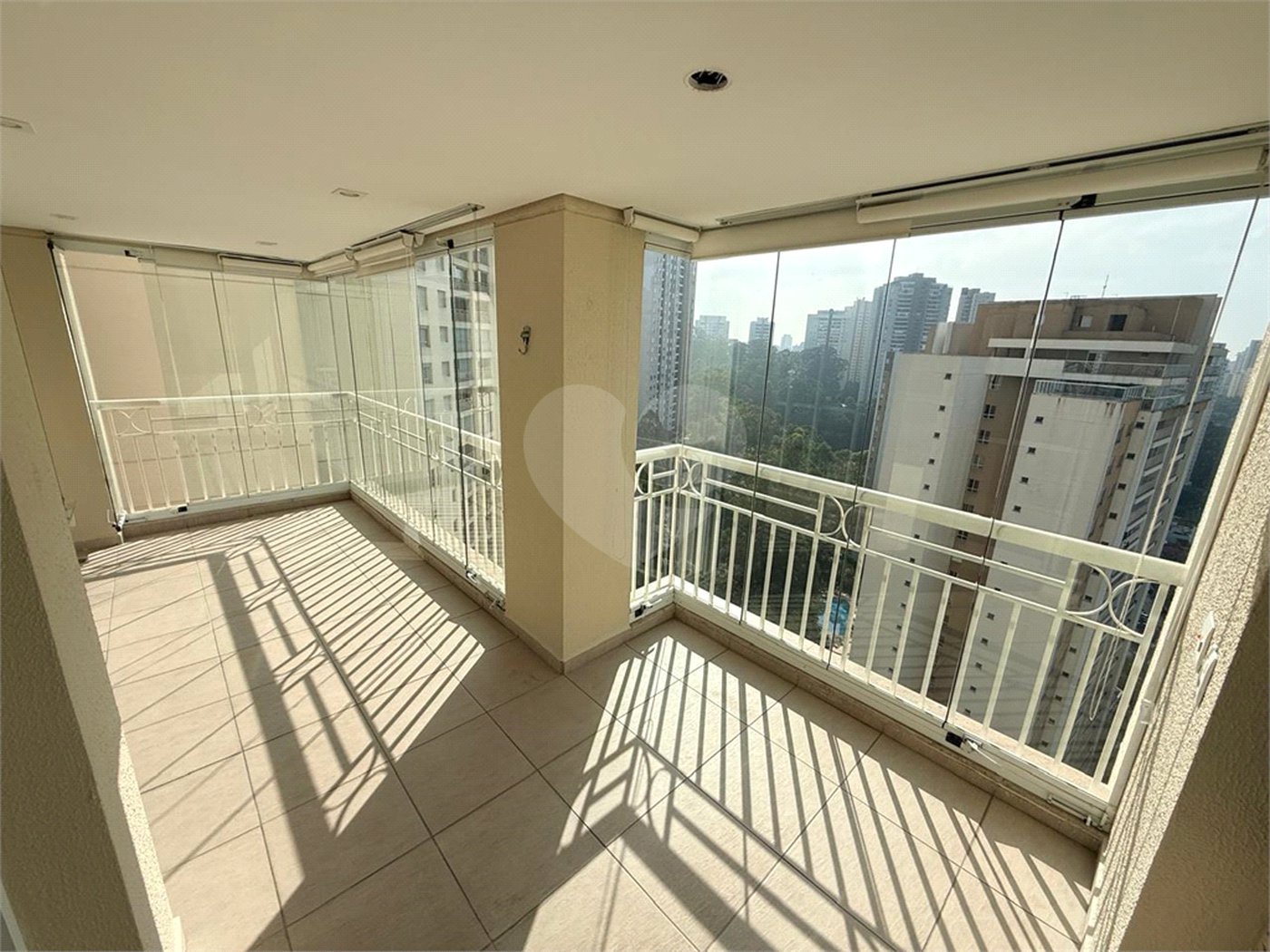 Apartamento à venda com 3 suítes em Vila Andrade, São Paulo, SP