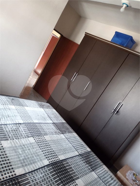 Sobrado à venda com 5 quartos em Jardim Itapuã, Sorocaba, SP