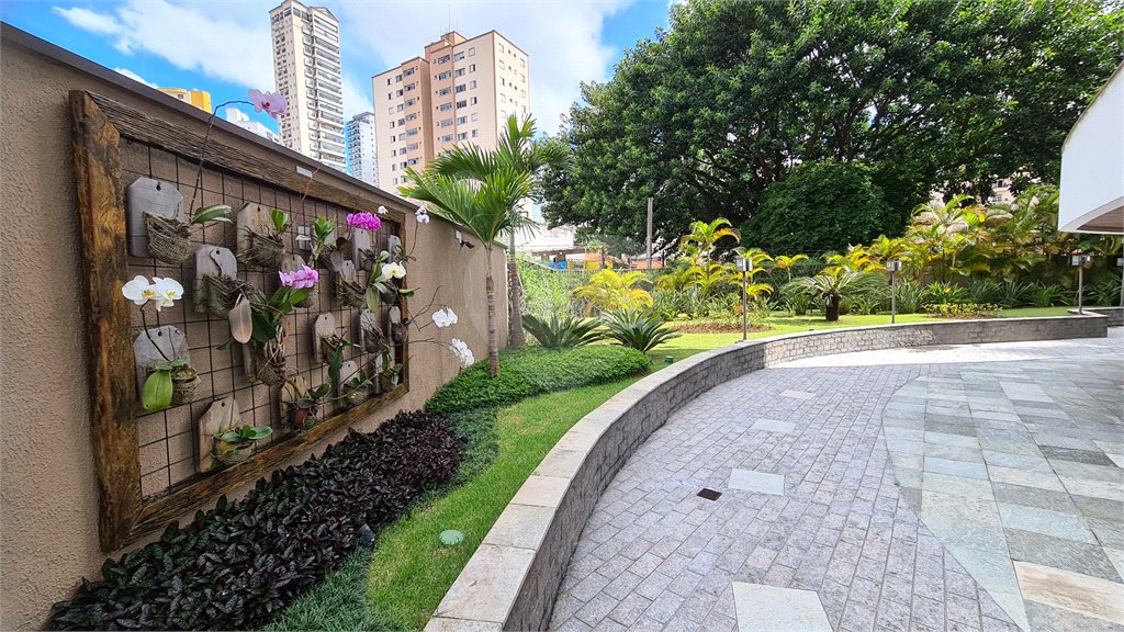 Apartamento à venda com 3 suítes em Santana, São Paulo, SP