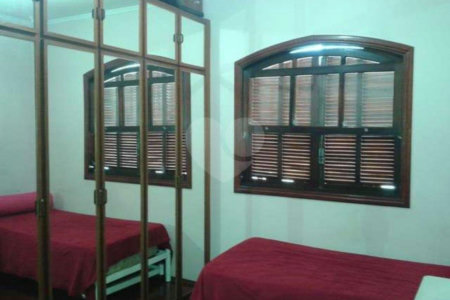 Sobrado à venda com 3 quartos, sendo 1 suíte, em Jardim das Vertentes, São Paulo, SP