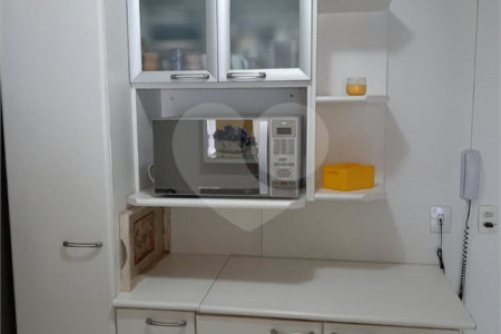 Apartamento à venda com 3 quartos, sendo 1 suíte, em Santo Amaro, São Paulo, SP