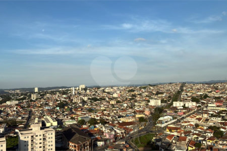 Apartamento à venda com 2 quartos, sendo 1 suíte, no Centro, Mogi das Cruzes, SP