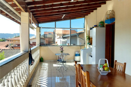 Casa à venda com 5 quartos, sendo 1 suíte, em Santa Claudina, Vinhedo, SP