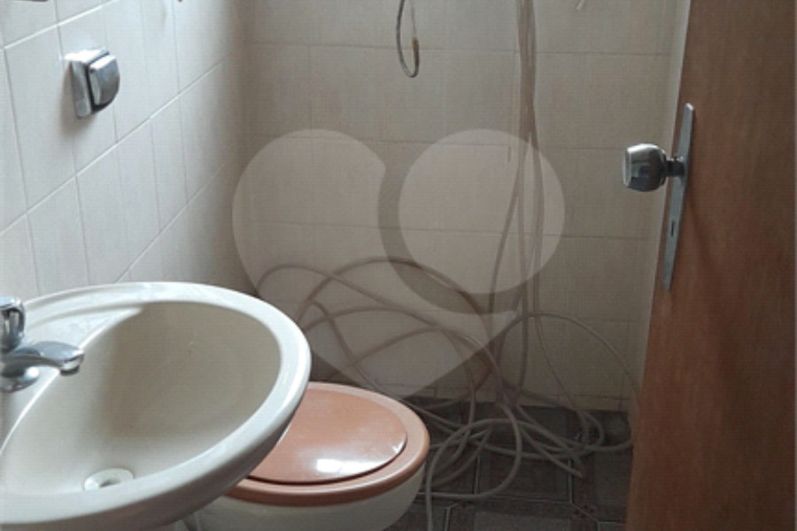 Sobrado à venda com 3 quartos, sendo 2 suítes, em Santana, São Paulo, SP