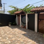 Sobrado à venda com 4 quartos, sendo 3 suítes,  em Jardim Alvinópolis, Atibaia, SP
