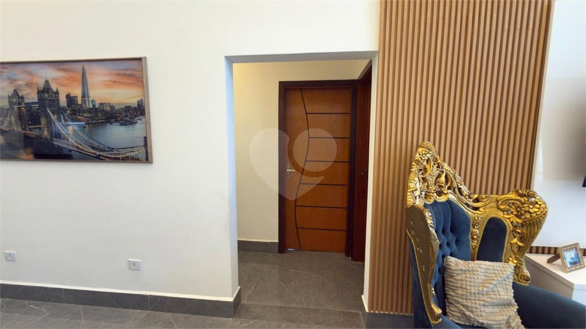 Casa à venda com 3 suítes no condomínio Campos do Conde I e II, Sorocaba - SP