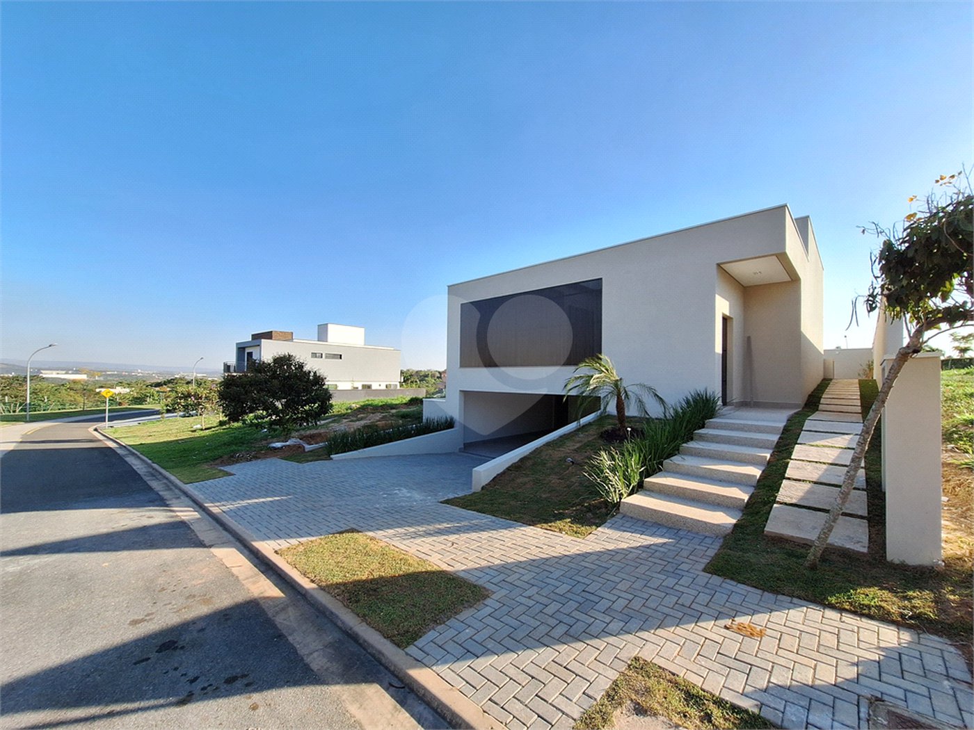 Casa à venda com 3 suítes no condomínio Alphaville Castelo, Itu - SP