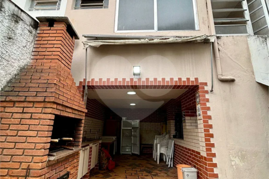 Sobrado com 3 dormitórios,1 suite, Quintal gourmet, 4 vagas à Venda no bairro Parada Inglesa em São Paulo.