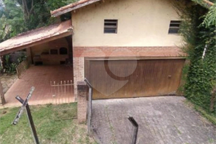 Casa à venda com 5 quartos, sendo 1 suíte, em Mantiqueira, Mairiporã, SP