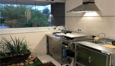 Apartamento à venda com 3 suítes em Jardim Londrina, São Paulo, SP
