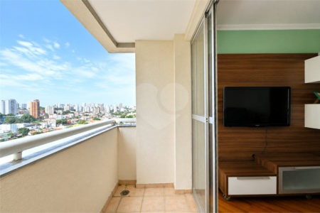 Apartamento à venda com 3 quartos, sendo 1 suíte,  em Chácara Inglesa, São Paulo, SP