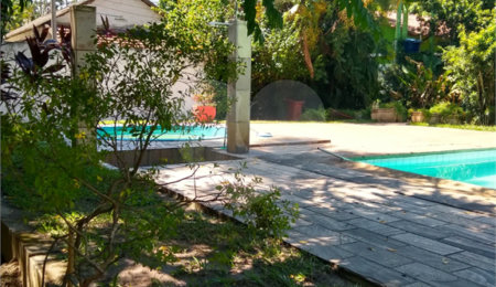 Sítio à venda com 4 quartos, sendo 2 suítes,  em Santa Cruz, Rio de Janeiro, RJ