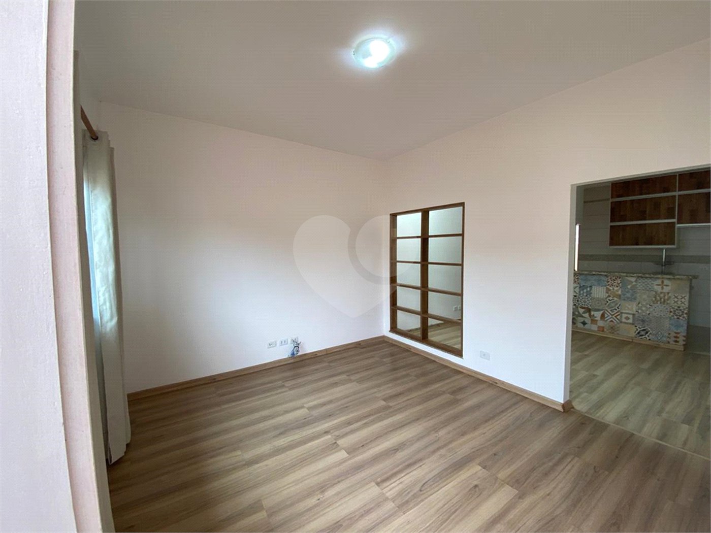 Casa à venda com 3 quartos, sendo 1 suíte,  em Jardim Jamaica, Ponta Porã, MS